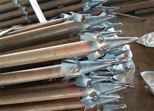 石拐管棚钢花管